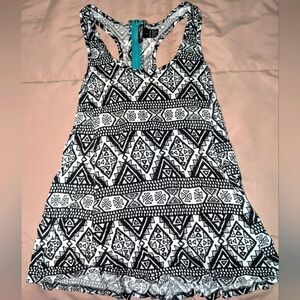 Black and White Geometric Women's Tank Top